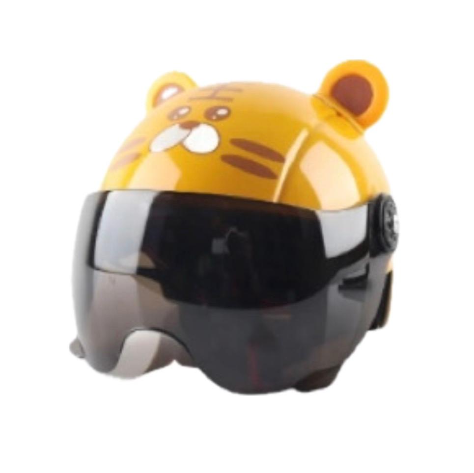 Cascos con orejas para niños